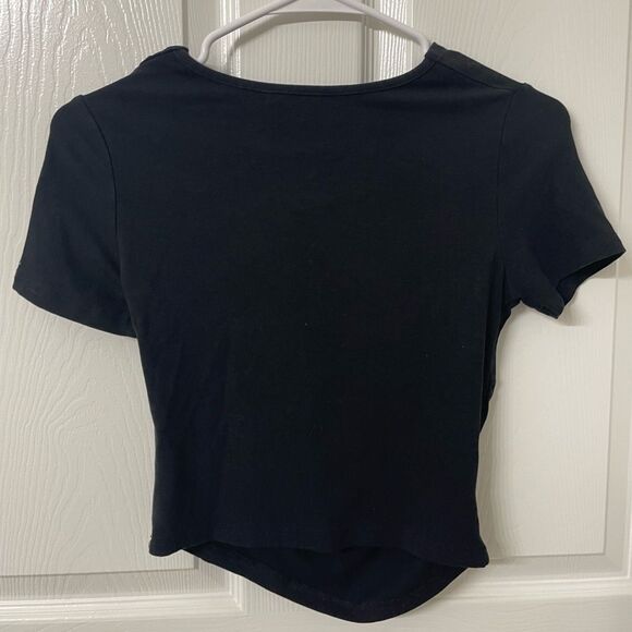 Black Draped Short Sleeve Top | Ruched Front | Womens Size S - Picture 3 of 3
